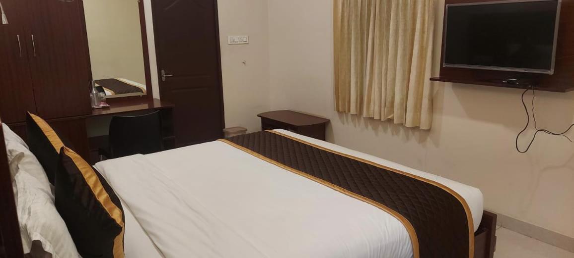 Hotel Ymca Program Centre Selam Zewnętrze zdjęcie