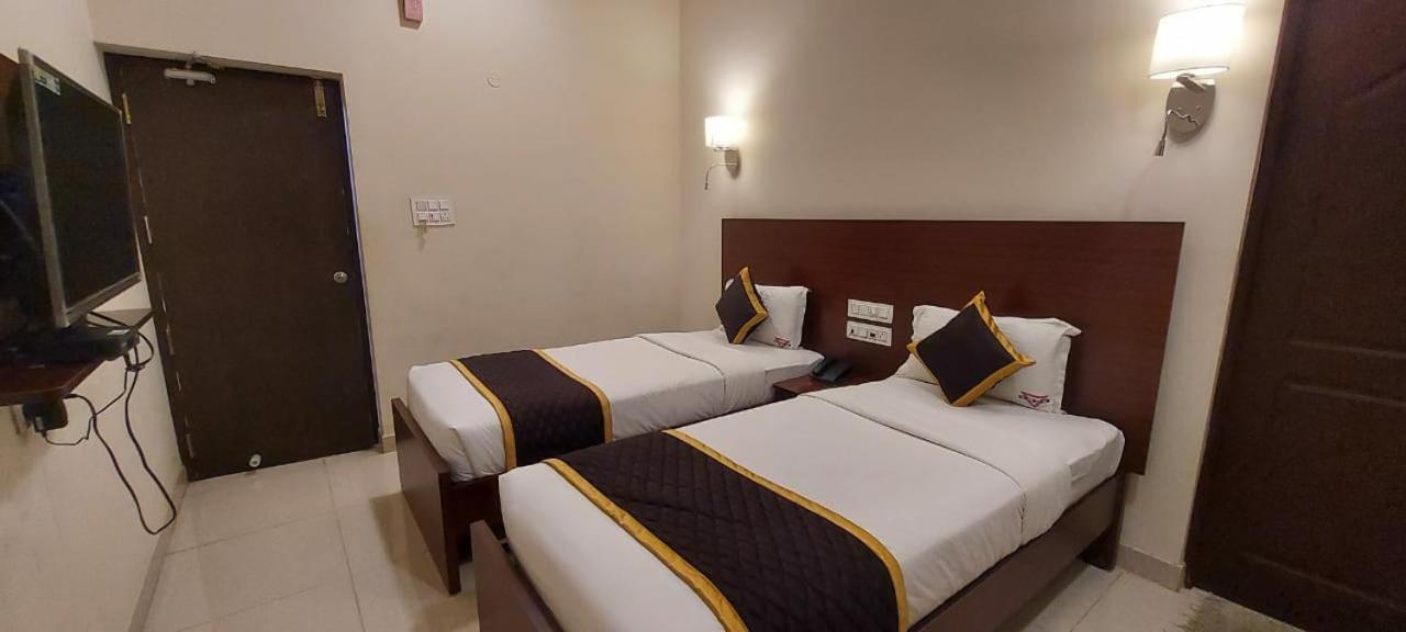 Hotel Ymca Program Centre Selam Zewnętrze zdjęcie
