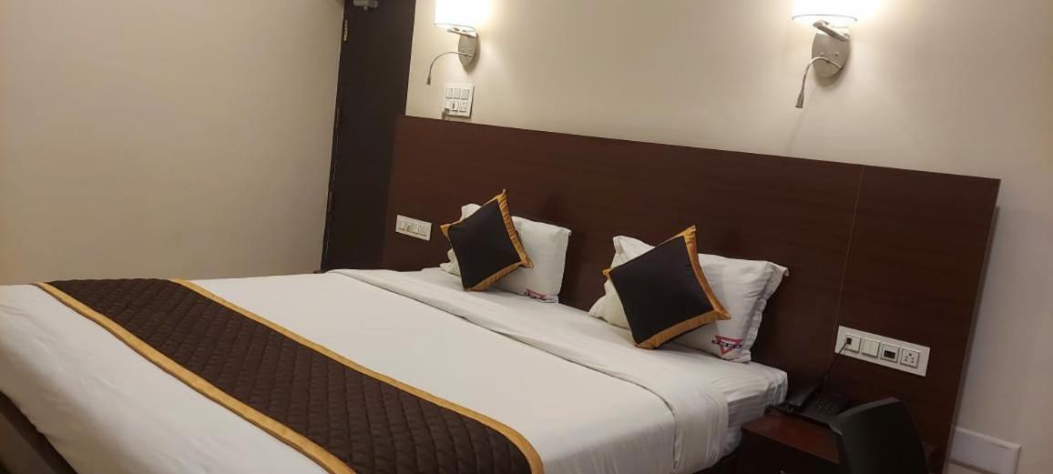 Hotel Ymca Program Centre Selam Zewnętrze zdjęcie