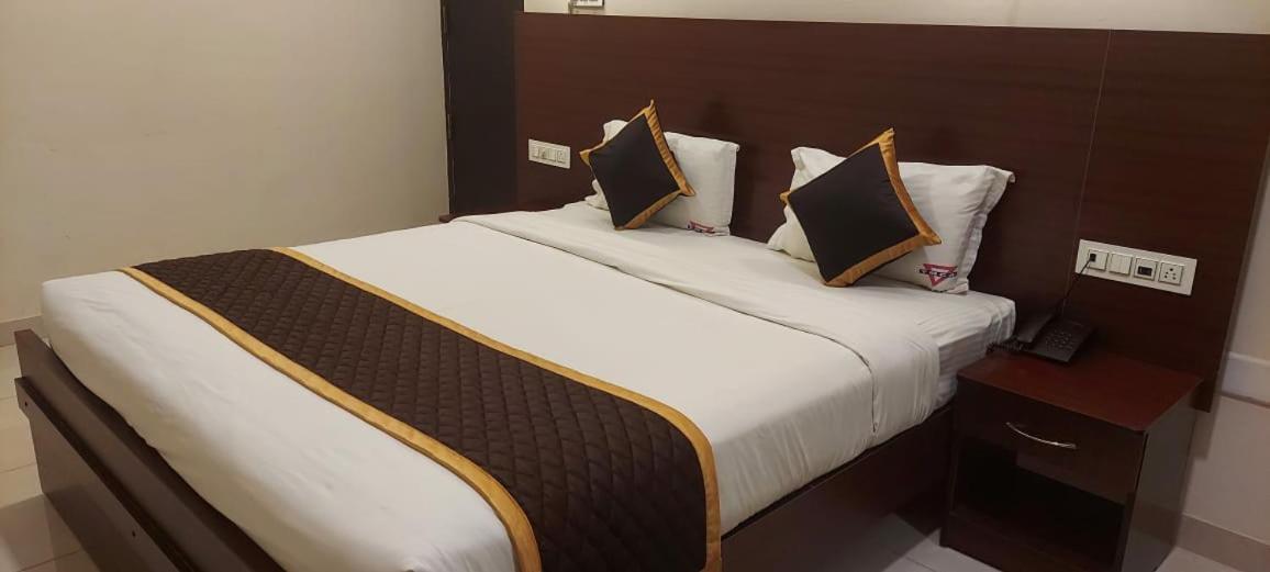 Hotel Ymca Program Centre Selam Zewnętrze zdjęcie