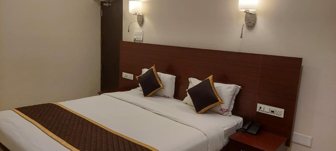Hotel Ymca Program Centre Selam Zewnętrze zdjęcie